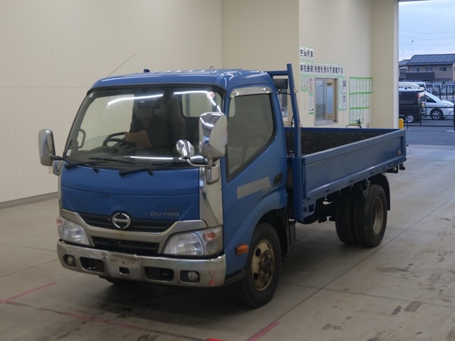 HINO DUTRO 2013