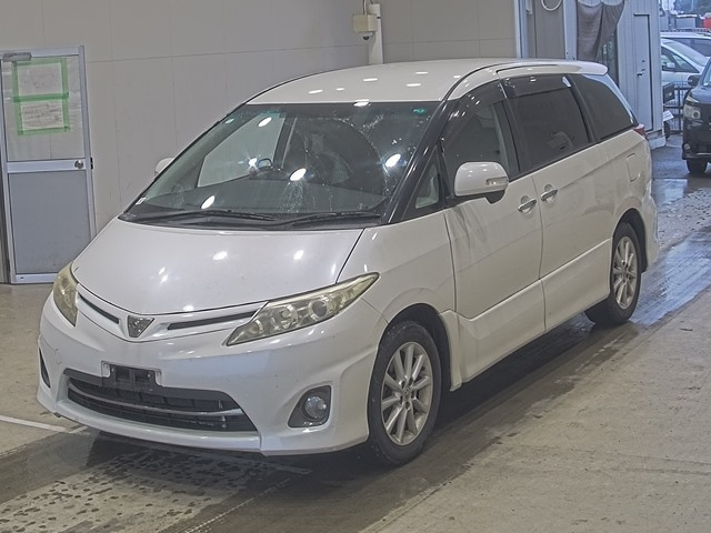 TOYOTA ESTIMA 2010