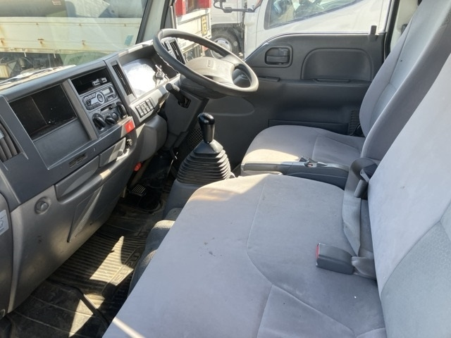 ISUZU ELF 2016
