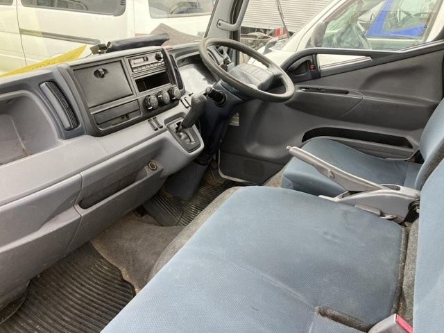 MITSUBISHI CANTER 2012