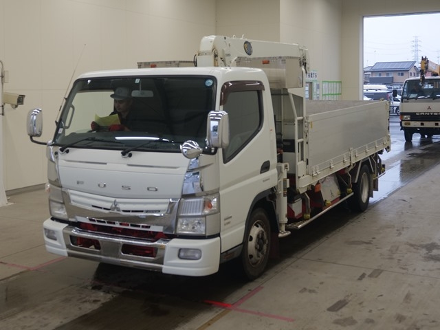 MITSUBISHI CANTER 2011