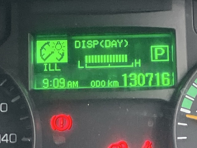 MITSUBISHI CANTER 2011