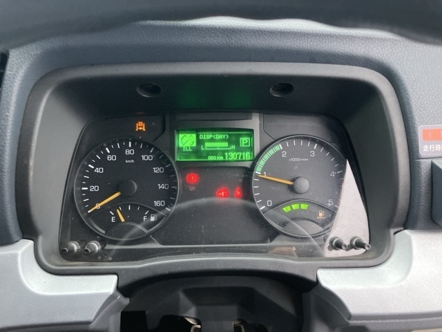 MITSUBISHI CANTER 2011