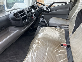 HINO DUTRO 2014