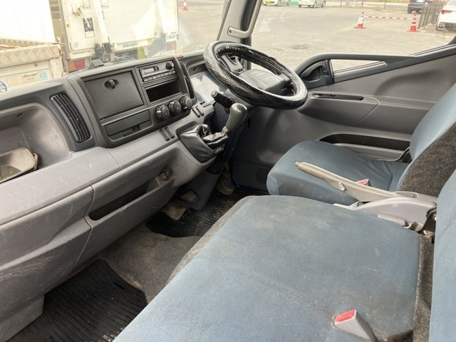 MITSUBISHI CANTER 2014