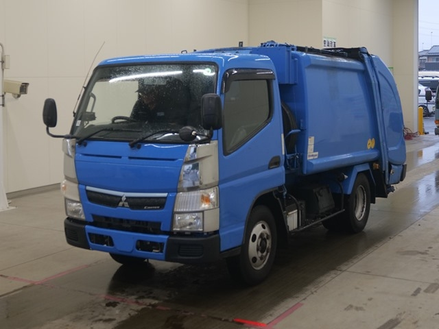 MITSUBISHI CANTER 2018