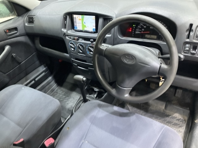 TOYOTA PROBOX 2013
