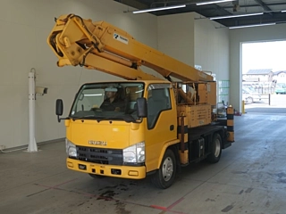 ISUZU ELF 2008