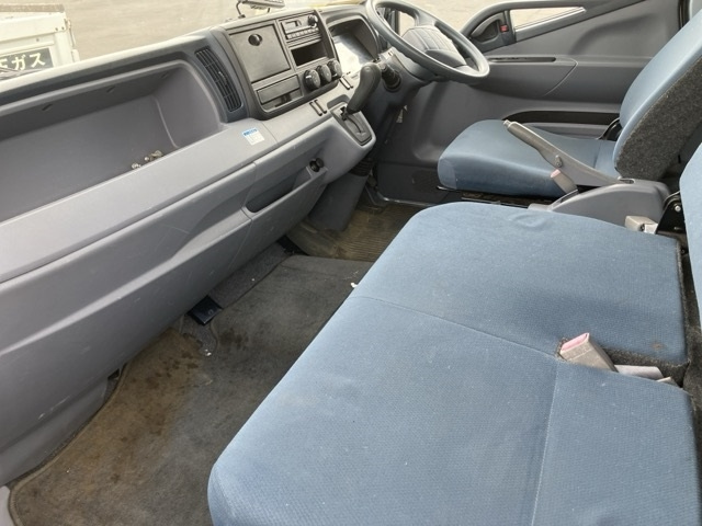 MITSUBISHI CANTER 2010