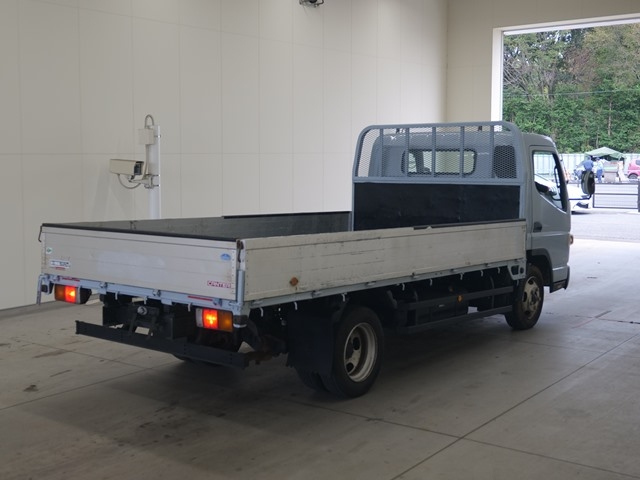 MITSUBISHI CANTER 2010