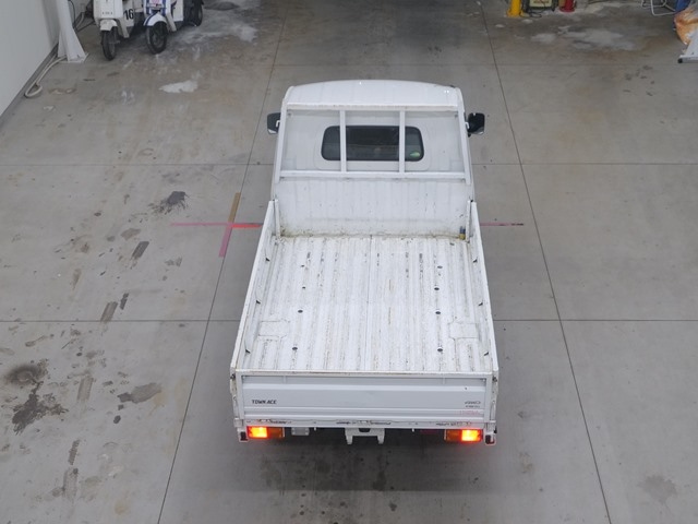 TOYOTA TOWN ACE TRUCK 2012