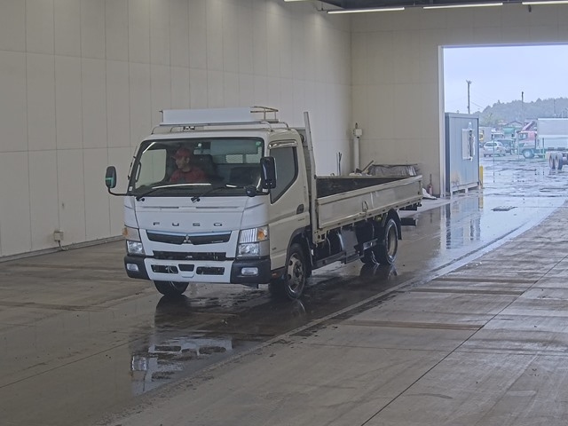 MITSUBISHI CANTER 2019