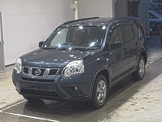 NISSAN X-TRAIL 2013