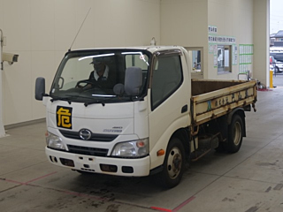 HINO DUTRO 2013