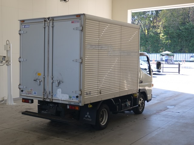 MITSUBISHI CANTER 2016