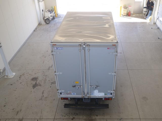 MITSUBISHI CANTER 2016