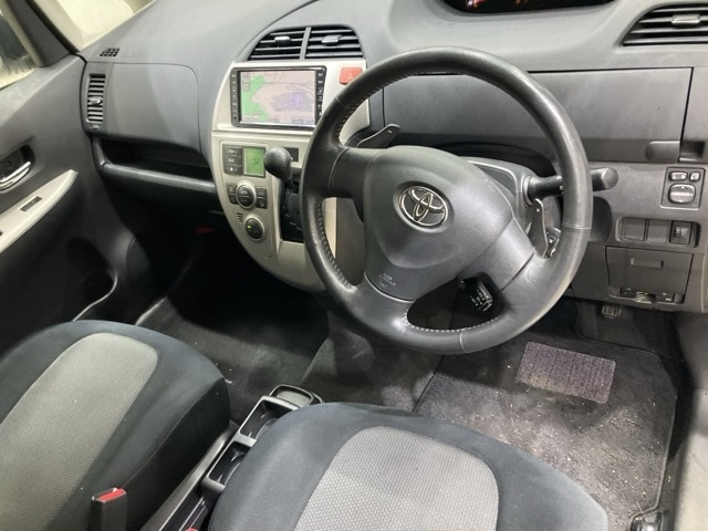 TOYOTA RACTIS 2008