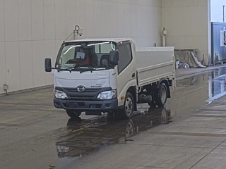 HINO DUTRO 2018