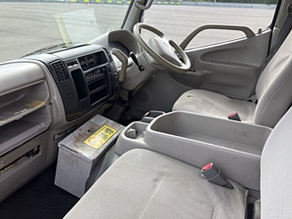 TOYOTA DYNA 2011