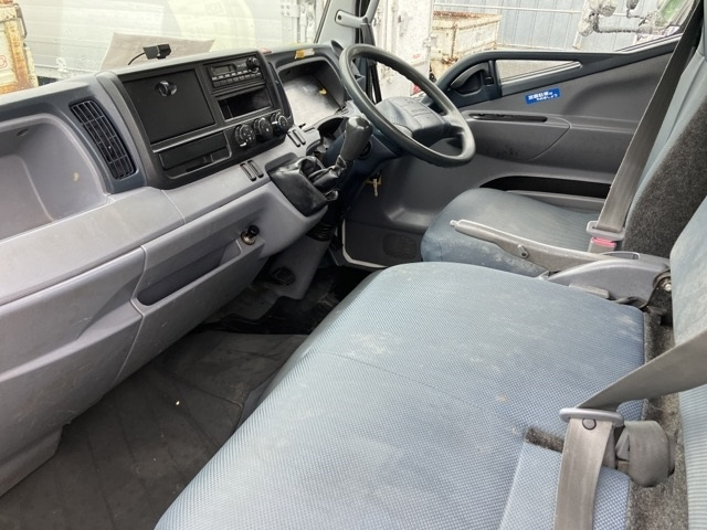 MITSUBISHI CANTER 2013