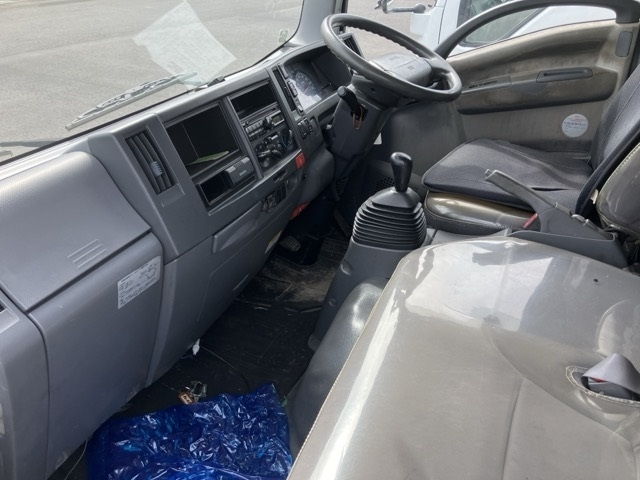 ISUZU ELF 2008