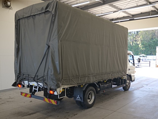 MITSUBISHI CANTER 2016