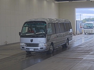 HINO BUS 2010