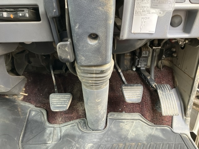 MITSUBISHI CANTER 2014