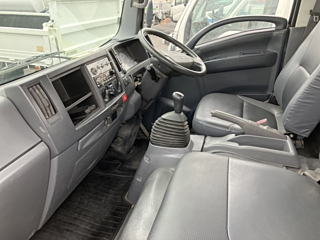 ISUZU ELF 2012