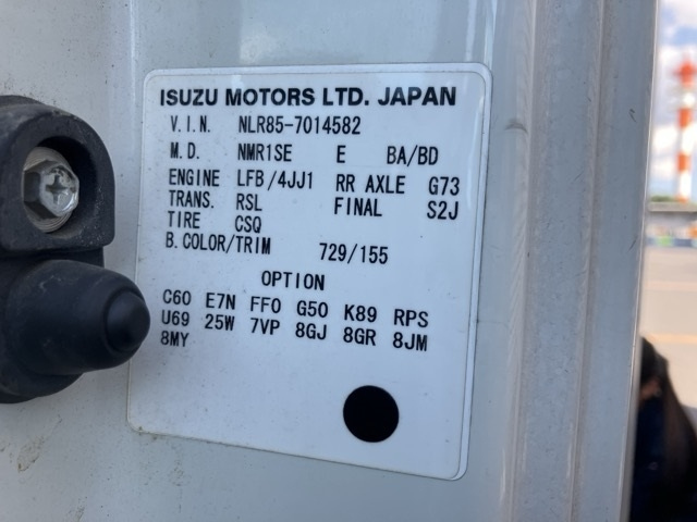ISUZU ELF 2013