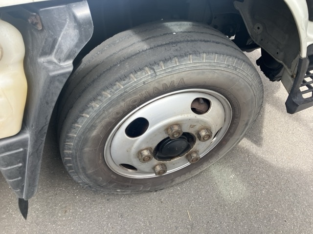 MITSUBISHI CANTER 2016