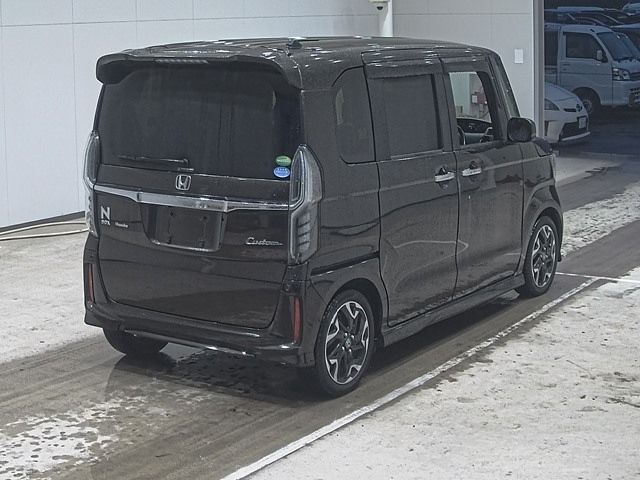 HONDA N BOX 2017