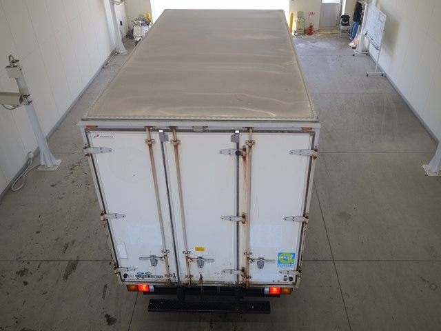 MITSUBISHI CANTER 2011