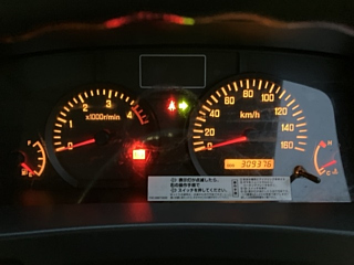 ISUZU ELF 2008