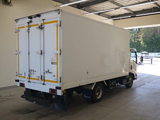 ISUZU ELF 2019