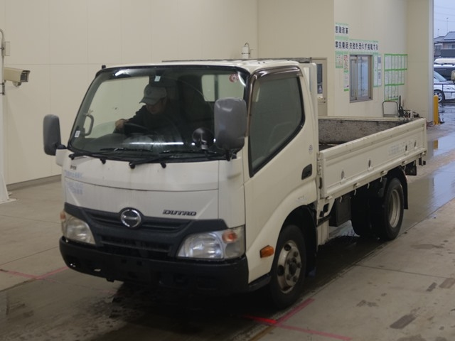 HINO DUTRO 2011