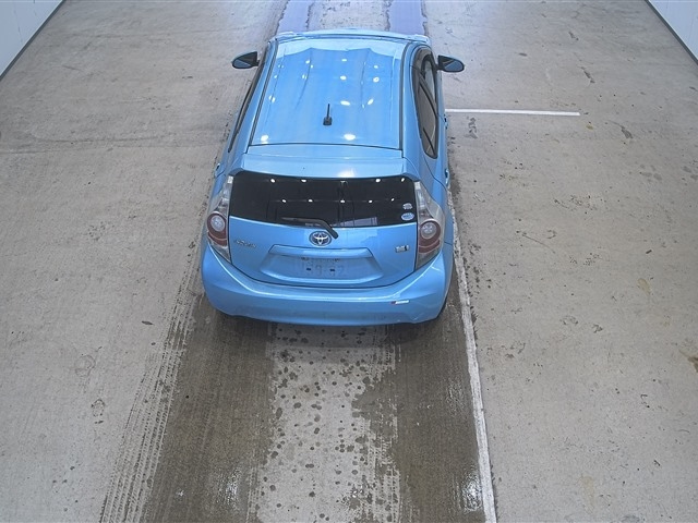 TOYOTA AQUA 2012
