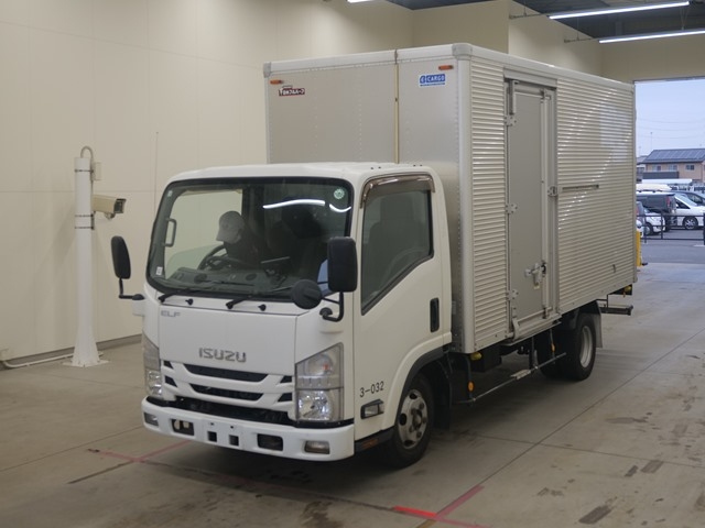 ISUZU ELF 2016