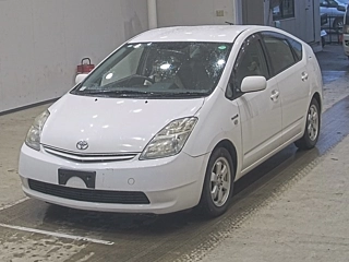 TOYOTA PRIUS 2011