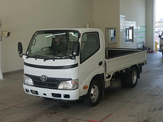 TOYOTA DYNA 2009
