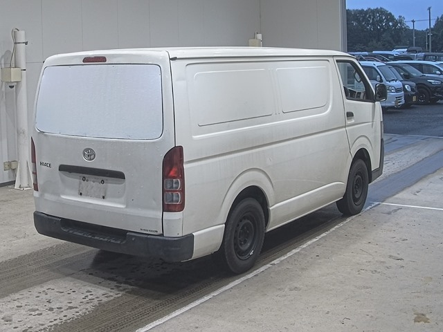 TOYOTA HIACE VAN 2012