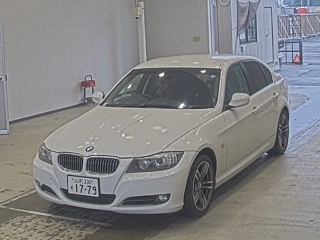 BMW 3 SERIES 2010