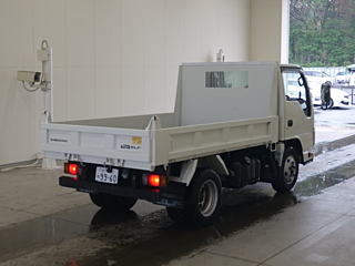 ISUZU ELF 2011