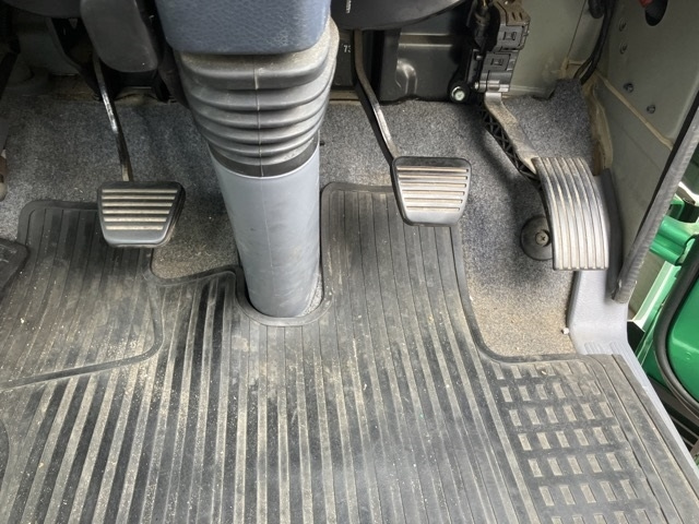 MITSUBISHI CANTER 2014