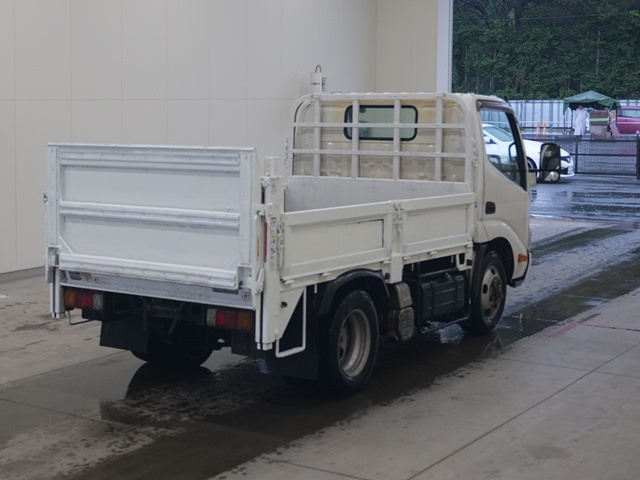 HINO DUTRO 2014