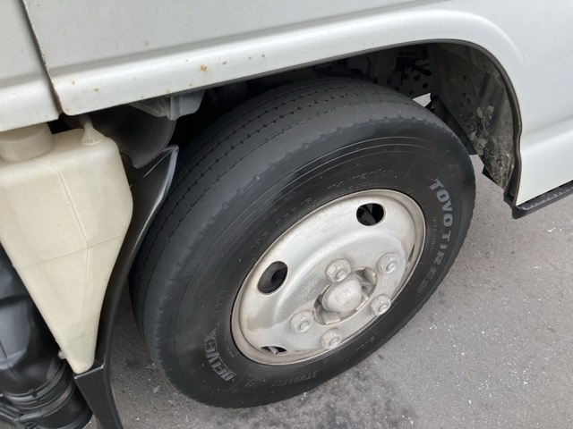 ISUZU ELF 2014
