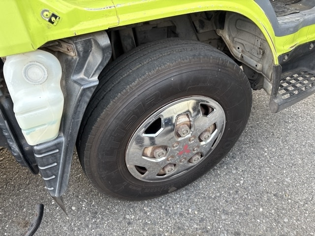 MITSUBISHI CANTER 2012