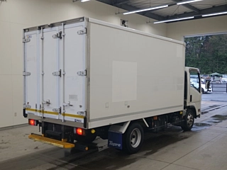 ISUZU ELF 2018