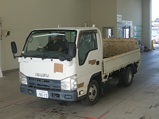 ISUZU ELF 2013