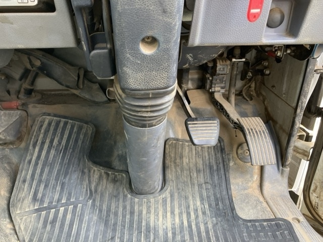 MITSUBISHI CANTER 2012